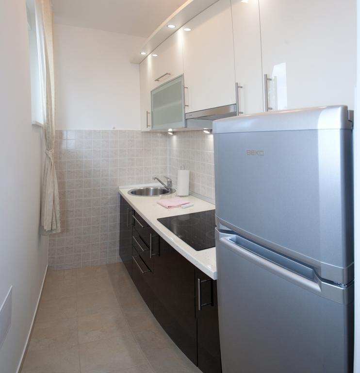 Cro Jet Set Apartments Split Exterior photo