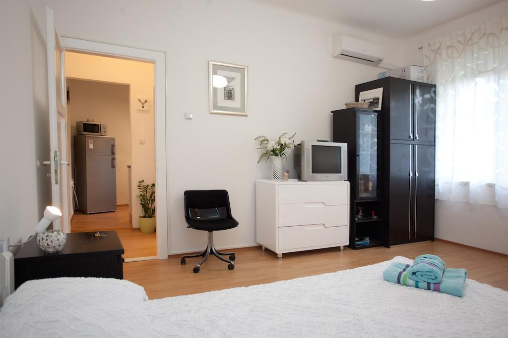 Cro Jet Set Apartments Split Room photo